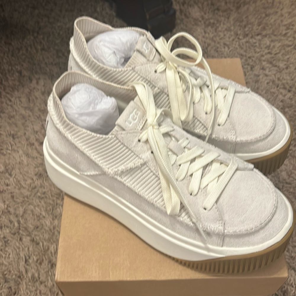 Uggs EZ Duzzit Lace